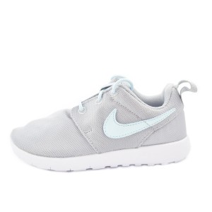 Маратонки Nike Roshe One Маратонки Nike Roshe One