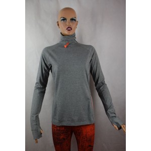 Суитшърт PUMA NIGHTCAT PWRWARM TOP W Суитшърт PUMA NIGHTCAT PWRWARM TOP W