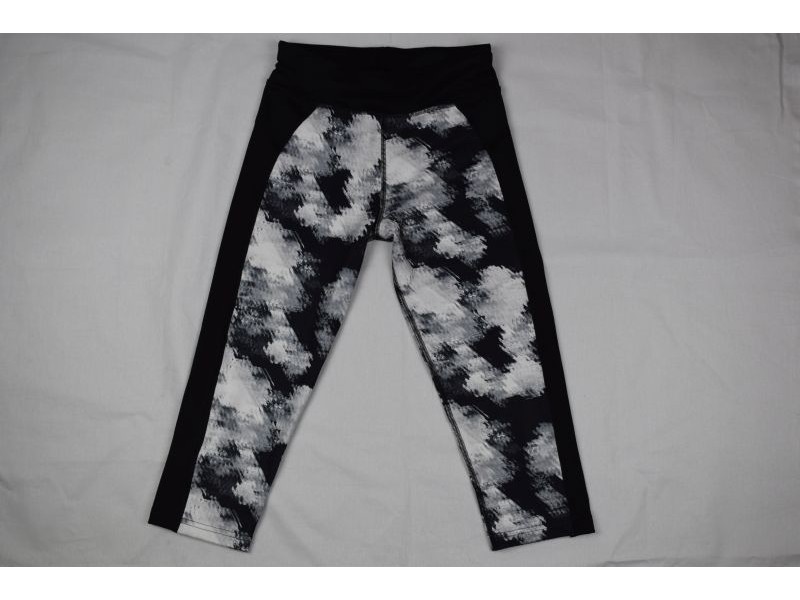Клин PUMA ACTIVE AOP 3/4 TIGHTS G Клин PUMA ACTIVE AOP 3/4 TIGHTS G